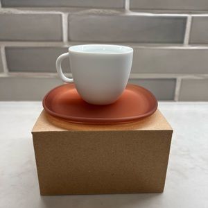 NIB Set of Nespresso Lume espresso cups and saucers